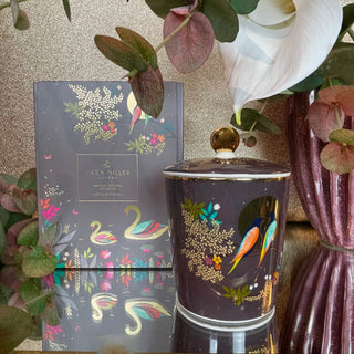 Sara miller Candle - Geranium, Patchouli and Vetivert